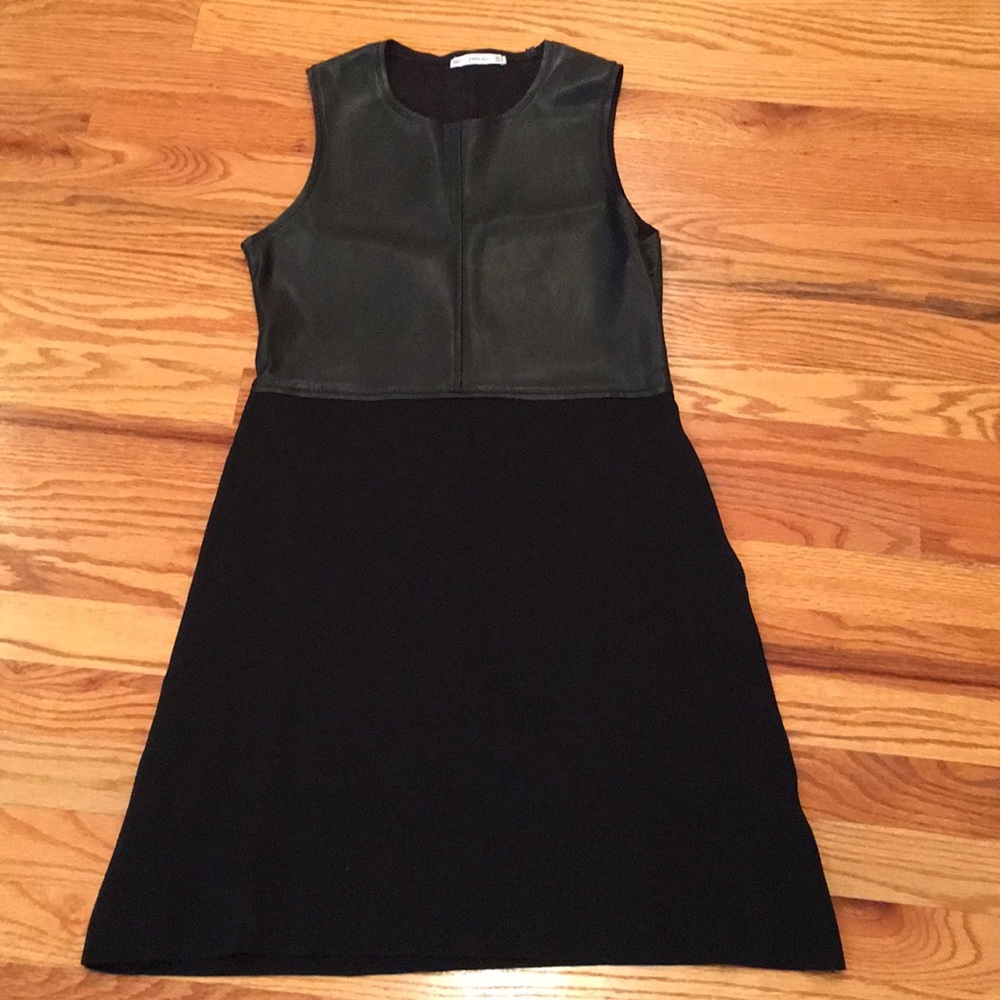 Zara Dress size M